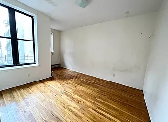 Rented by EastMount Realty LLC