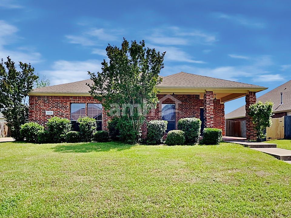 1st image of 1112 Noblewood Dr