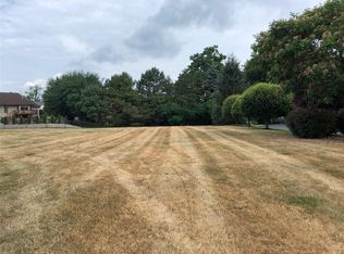 271 W Hill Est, Rochester, NY 14626