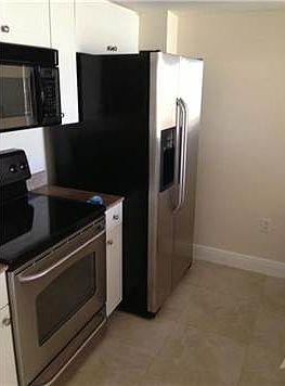 4th image of 60 NW 37th Ave APT 805
