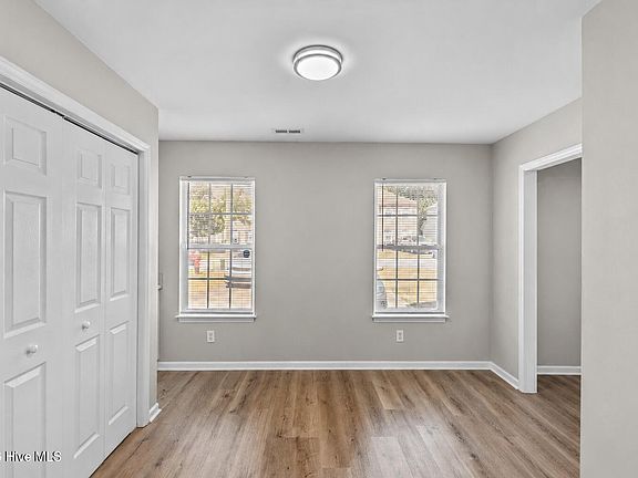 5th image of 4240 Williamsbrook Lane #B