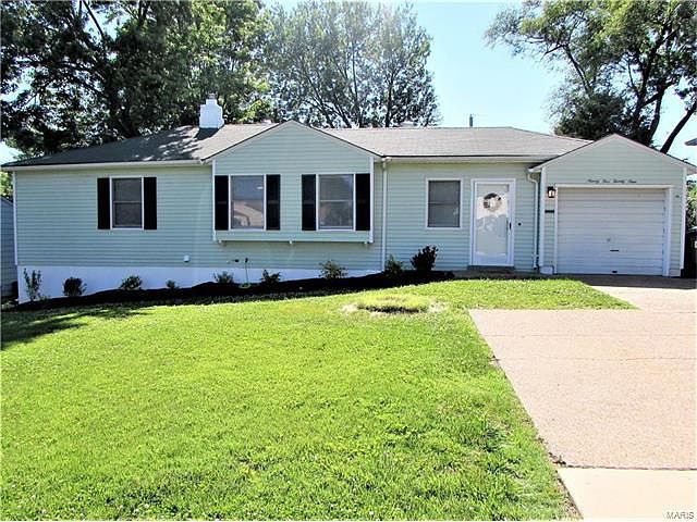 1st image of 9529 Cantwell Dr