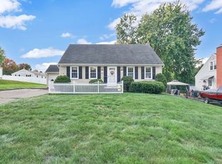 25 Mathewson Ave, Enfield, CT 06082