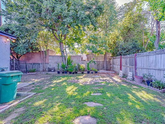 4th image of 2516 Loma Linda Dr