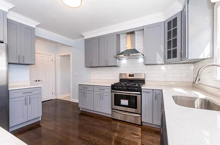 72 Main St #1 — Photo 2