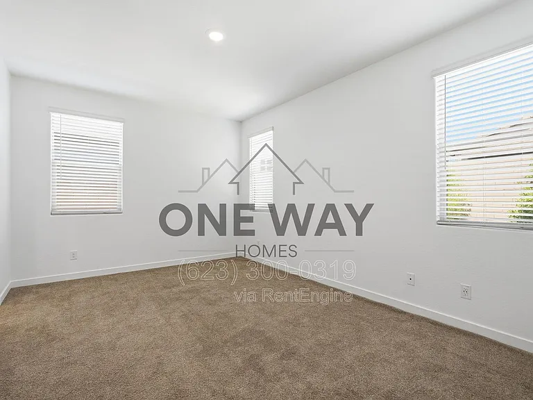 2962 E Mohave Ln — Photo 18