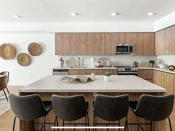 3rd image of 3649 Regal Pl #406