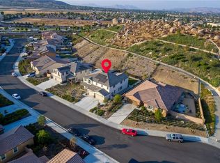 30186 Night Passage Cir, Menifee, CA 92584