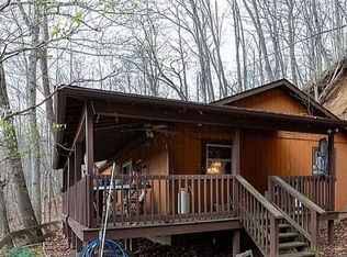 112 Family Rdg, Waynesville, NC 28786