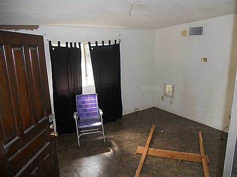5th image of 2685 Coleman Ave