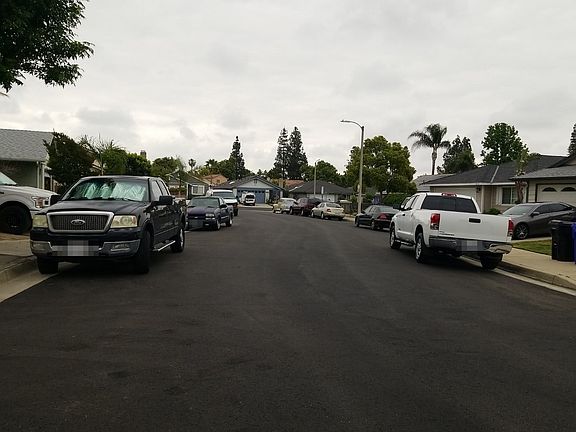 4th image of 10165 Bedford Dr