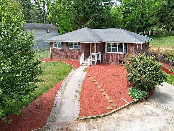 2nd image of 509 Brookside Camp Rd