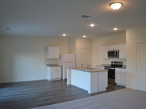 2nd image of 6411 Bishop Dr