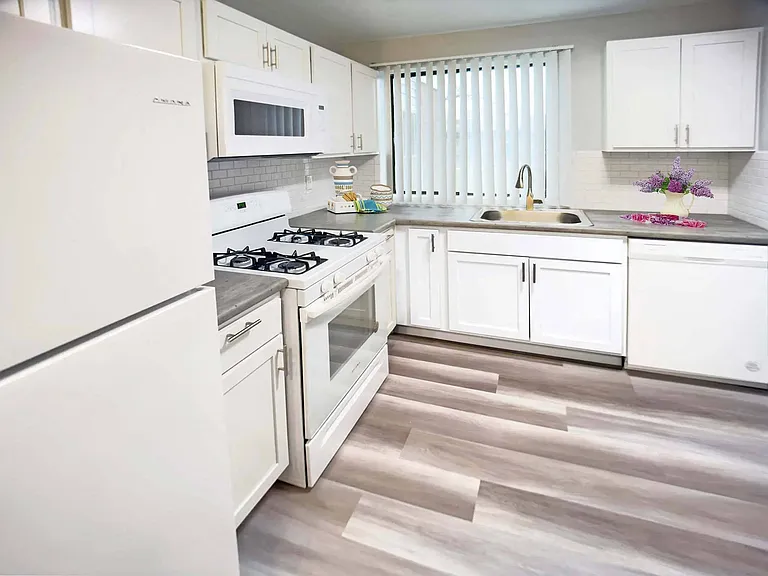 Kitchen - Premium Upgrade