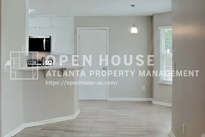 2920 Summit Point Ct — Photo 6