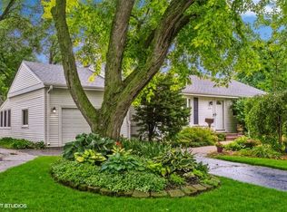 401 N Derbyshire Ave, Arlington Heights, IL