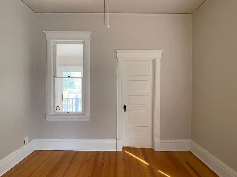 1011A N Corona St — Photo 15
