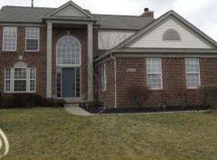 49136 Manhattan Cir, Canton, MI 48188