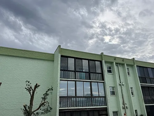 Building Photo - 1130 N Lake Ave #A-308