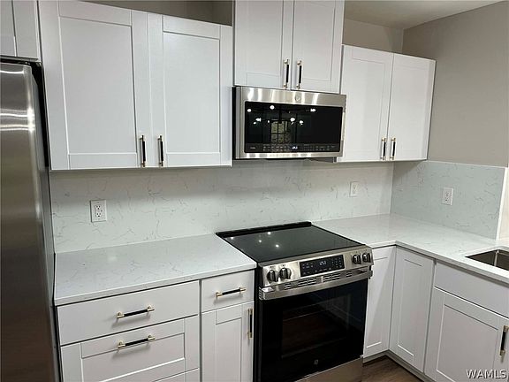 5th image of 616 7th St NW