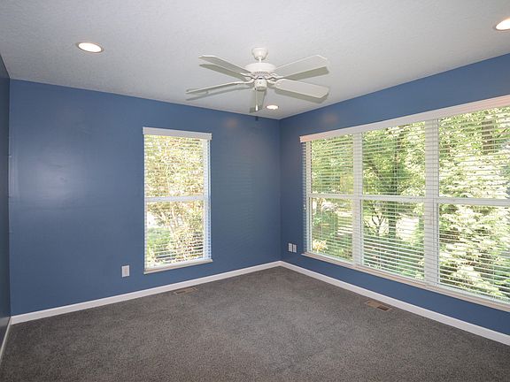 5th image of 1641 Capitol Blvd