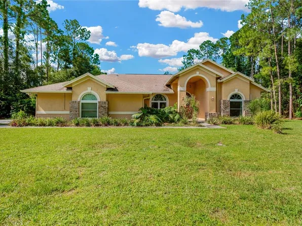 18811 Victor Manuel Dr, Lutz, FL 33548