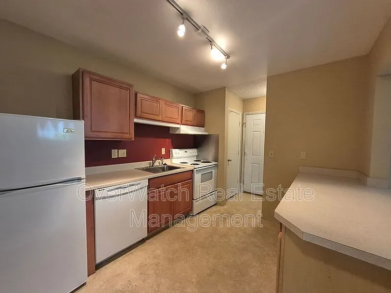 4102 Cope St #2 — Photo 2