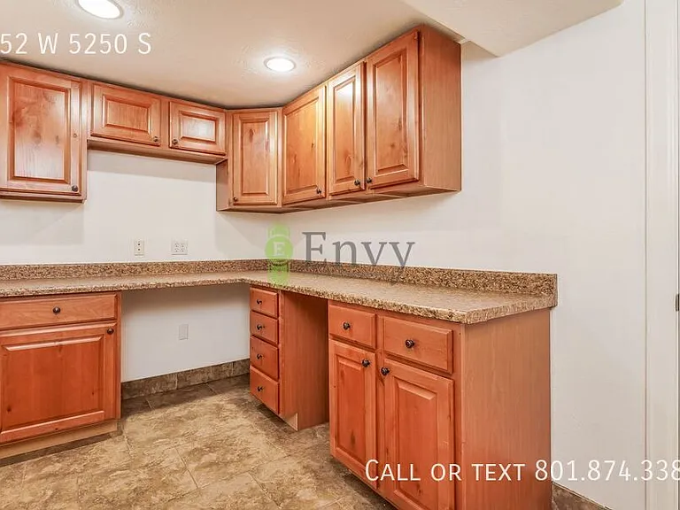 252 W 5250 S — Photo 17