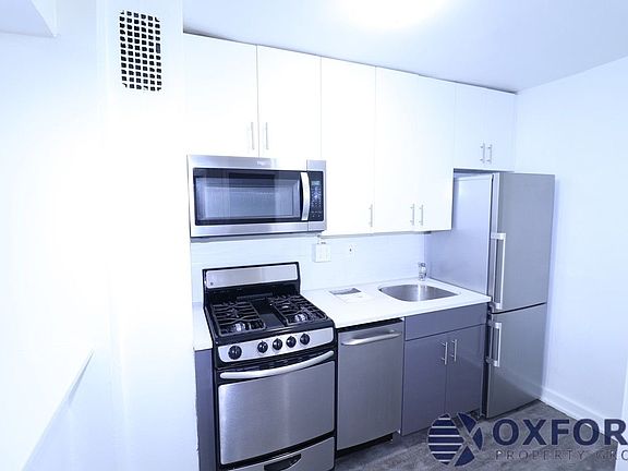 5th image of 4140 Denman St APT 2G