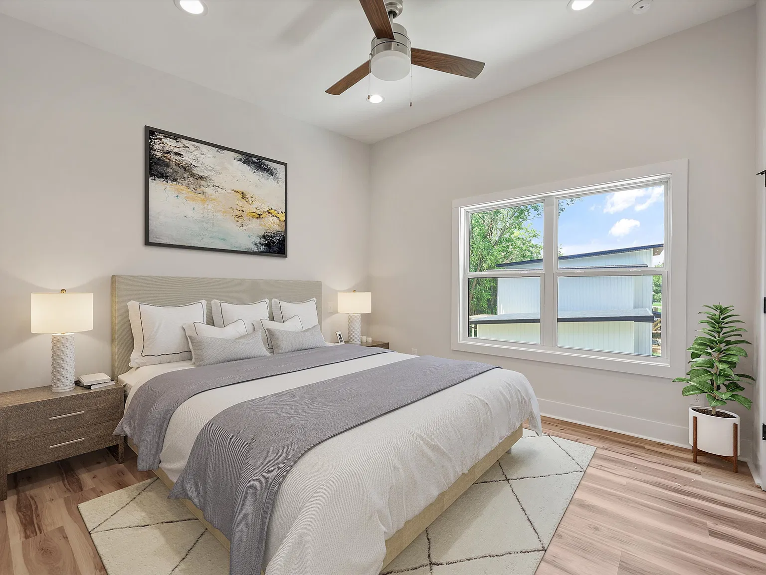3 bed, 2.5 bath, 1234 sqft, $2,500 — Photo 3