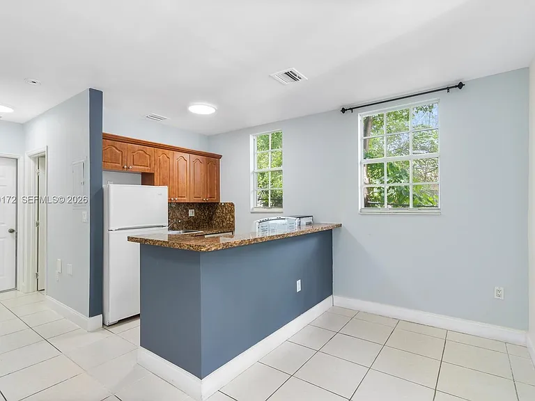 536 NE 62nd St #1 — Photo 7