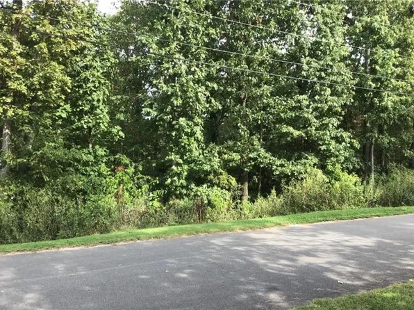 Fleetwood Dr, Bella Vista, AR 72714