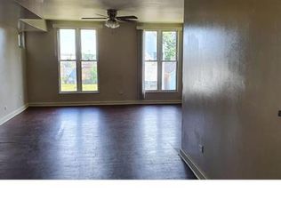 4023 W Carroll Ave #G, Chicago, IL 60624