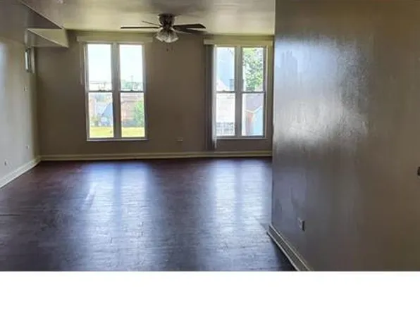 4023 W Carroll Ave, Chicago, IL