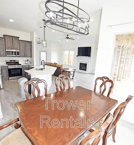 8650 Fortuna Ct — Photo 50