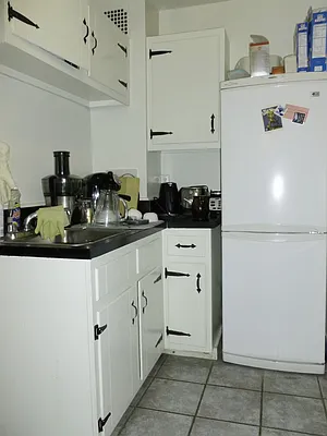 Rented by Mary Woods Associates | media 28