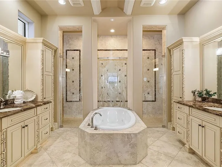 11777 Via Savona Ct — Photo 15