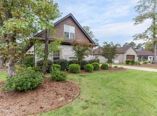 656 Jenoa Dr, Castle Hayne, NC 28429