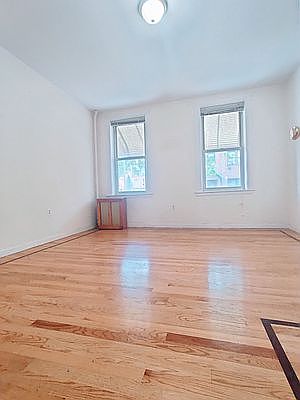 1st image of 25-40 32nd St #1