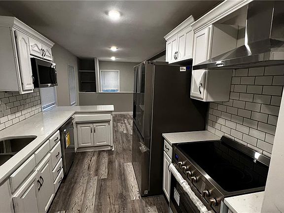 5th image of 5726 Myrtle Ave