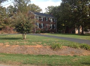 210 Shady Oak Dr, Madison Heights, VA 24572