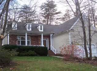 4707 Hickory Woods Dr, Greensboro, NC 27410