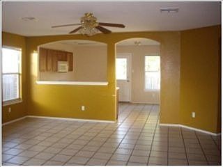2nd image of 112 Mesa Dr