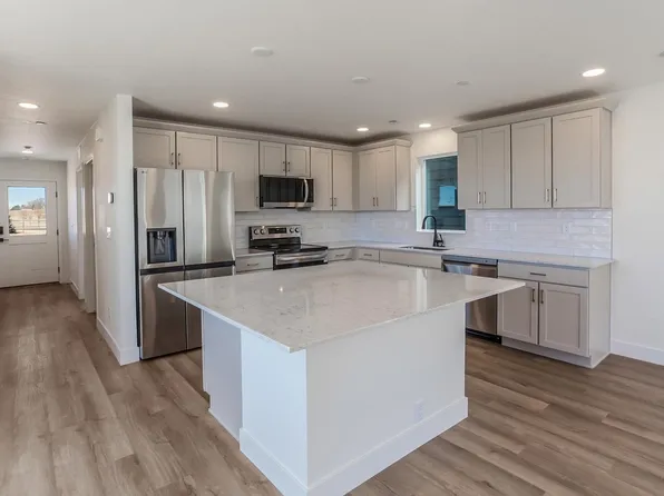 981 Trumpet Ln, Windsor, CO 80550