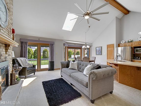 4th image of 2673 Galahad Ct