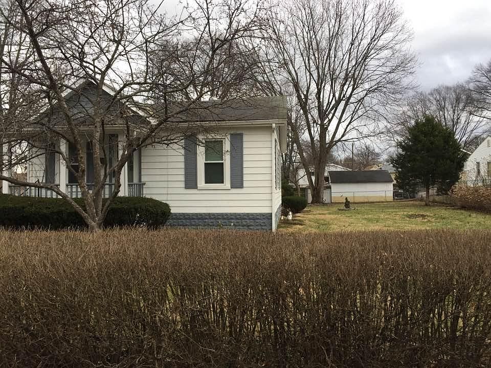 1st image of 8358 Beech Ave