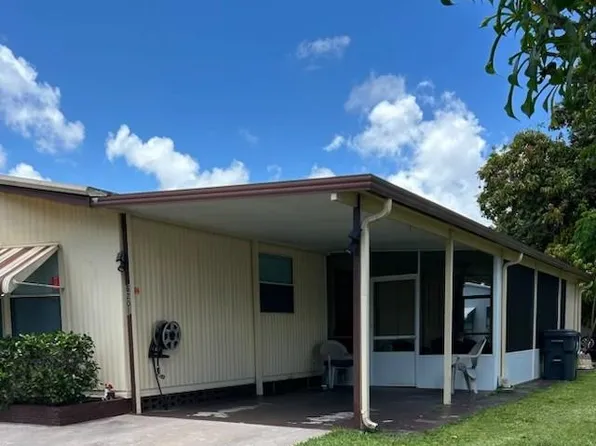 6201 Holly Ln, Lake Worth, FL 33462