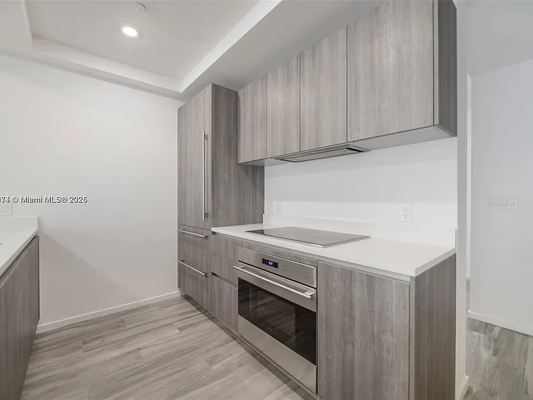 801 S Miami Ave #1702 — Photo 3