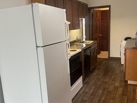 2nd image of 503 Hamilton St Floor 2