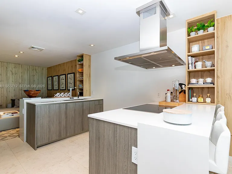 360 Ocean Dr #606S — Photo 9